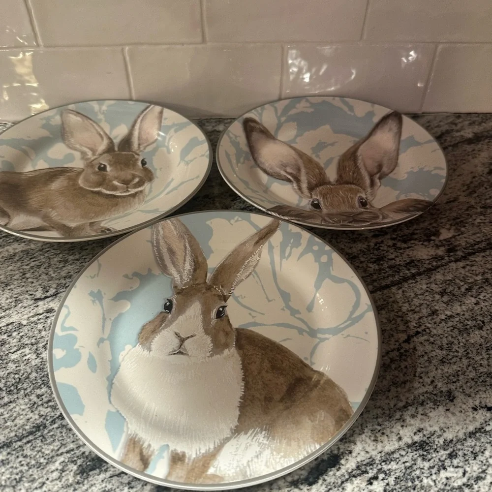 Williams Sonoma Damask Bunny Salad Plates Set Of 3